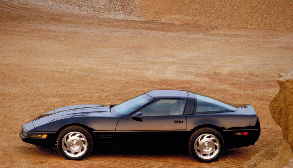 Corvette Generations/C4/C4 1994 Left Chevrolet-Corvette-C4-Coupe-289142_a.jpg